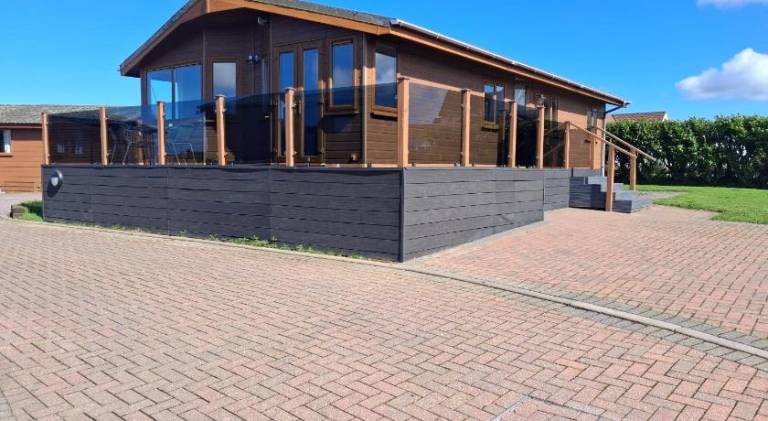 Beautiful lodge with terrace | Dogs allowed in Ilfracombe