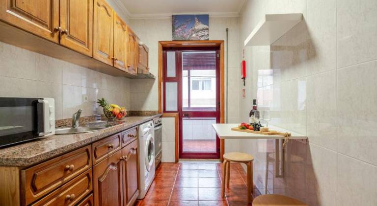 Apartment | Near Clérigos Church | Pet-friendly — photo 4