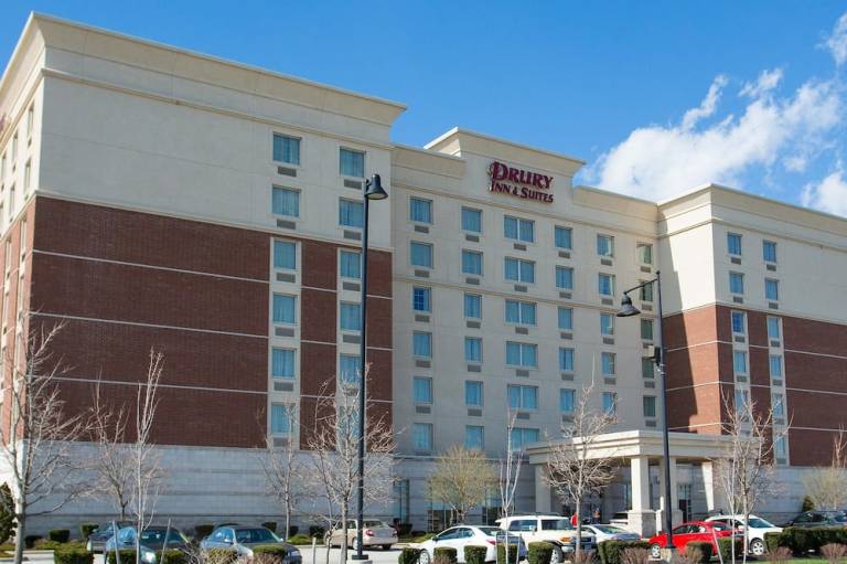 Drury Inn & Suites Columbus Grove City