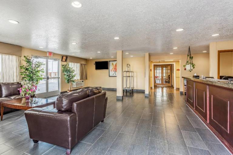 Quality Inn Los Lunas - Albuquerque South — photo 3