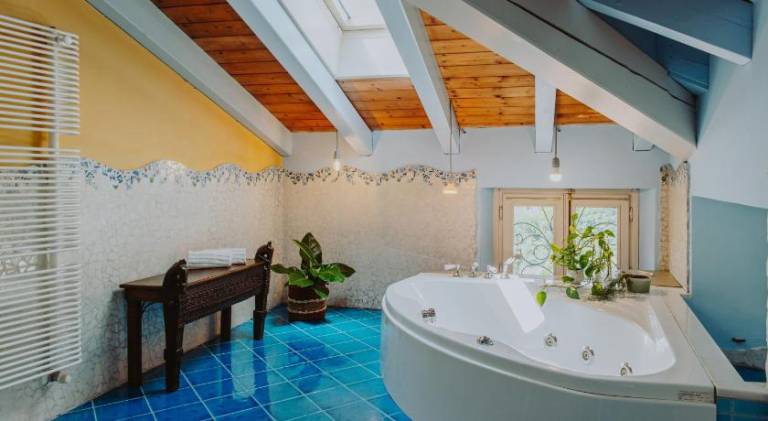 Villa with pool & jacuzzi | Perfect for remote work | Pets are welcome — photo 2