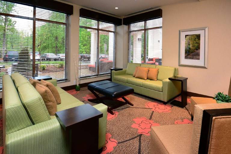 Hilton Garden Inn Greensboro Airport — photo 5