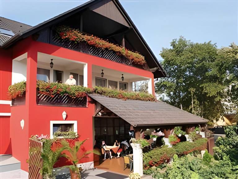 Korona Pension and Restaurant in Hévíz