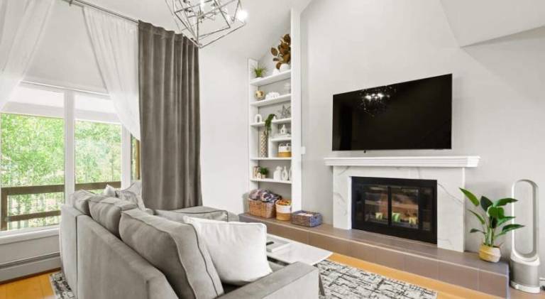 Vacation home | Dogs allowed in Silverthorne, CO