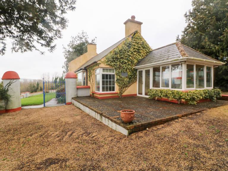 Cottage Curraheen South