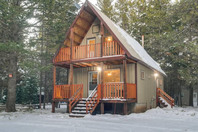 Cabin  Island Park