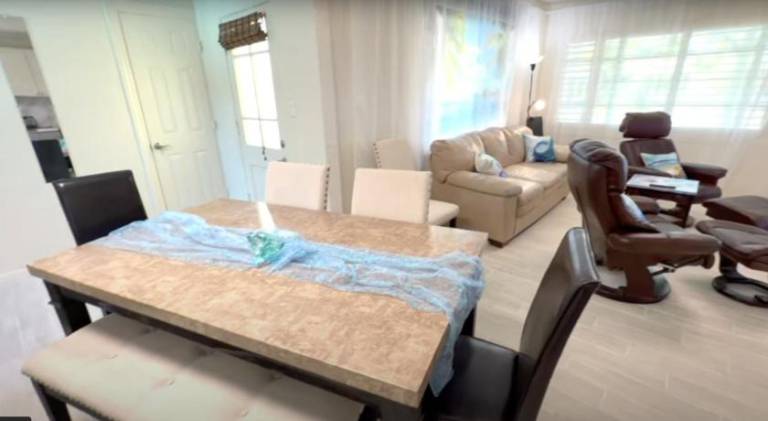 Escape near to Siesta Key with Hot Tub, BBQ, and Fire pit — photo 2