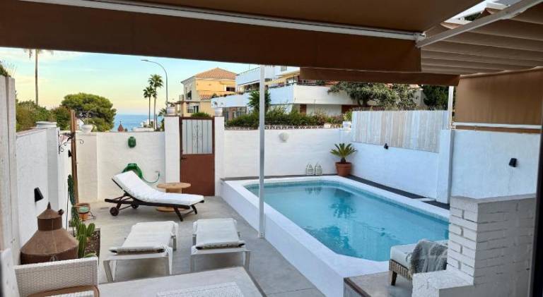 Vacation home with private pool & terrace | Pet-friendly in Torremolinos