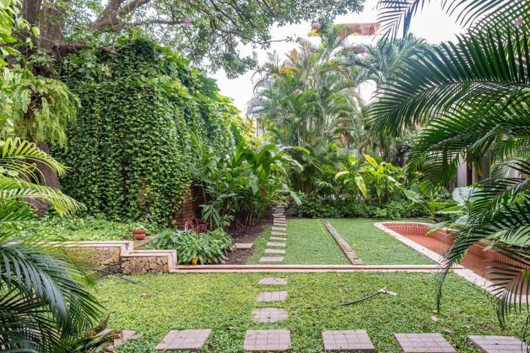 Holiday apartment with terrace, yard & pool | Next to Puerta del Reloj | Good for workation in Cartagena