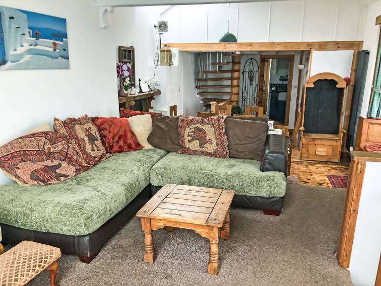Cottage Mousehole