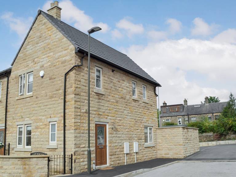 Cottage Glossop