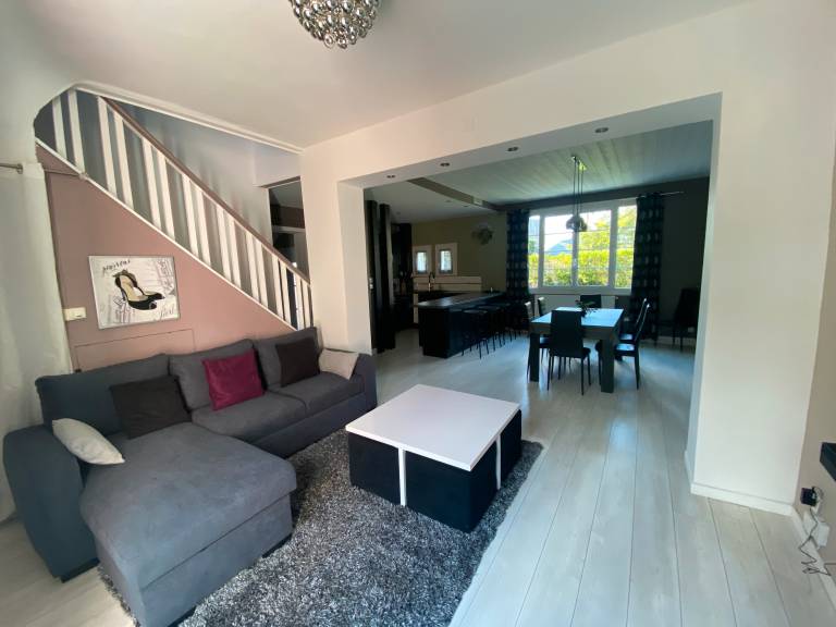 90 m&sup2; Ferienhaus