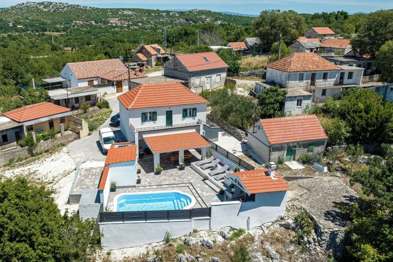 kuća  Blizna Gornja