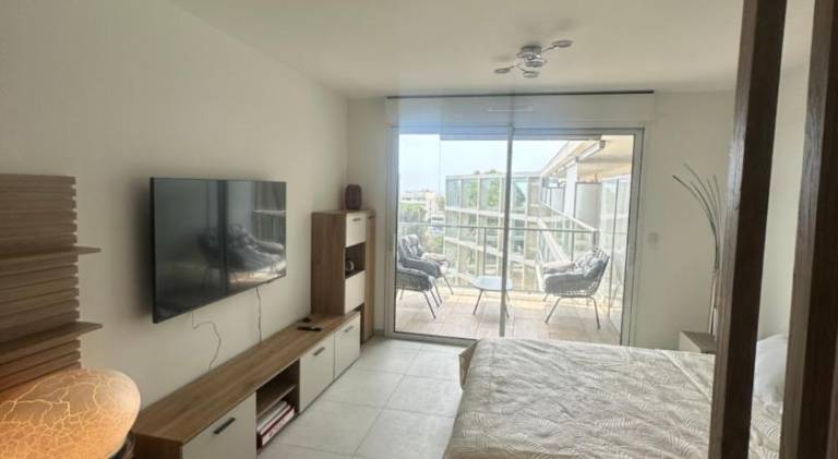 Holiday apartment with pool in Cagnes-sur-Mer