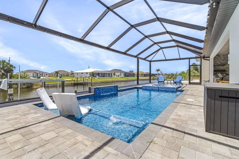 Fun And Adventurous Waterfront Retreat - Seven Island Retreat - Roelens Vacations — photo 5
