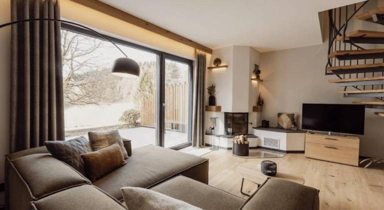 Chalet with sauna, terrace & jacuzzi — photo 2