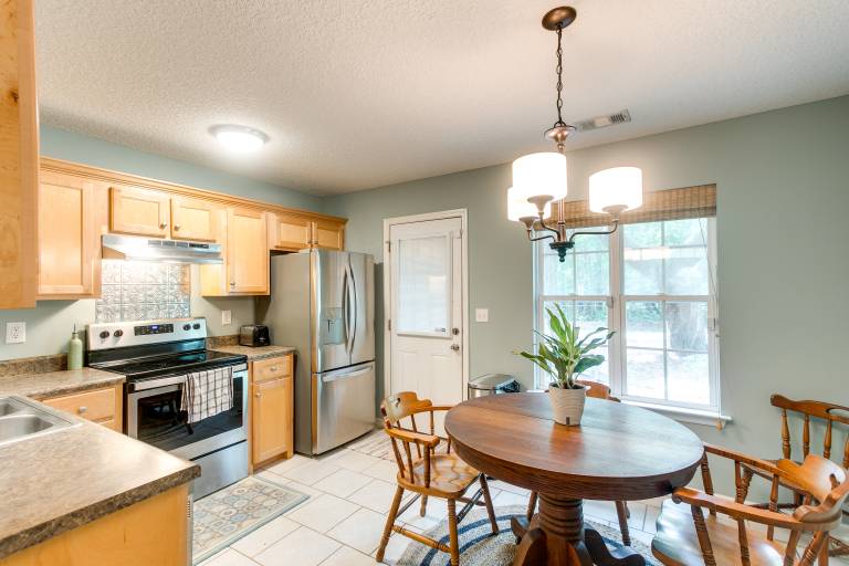 Pet-Friendly Darien Vacation Rental w/ Patio! — photo 2