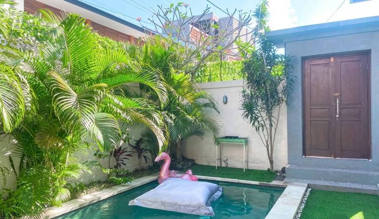 Villa with BBQ, private pool & yard | Mountain view — photo 2