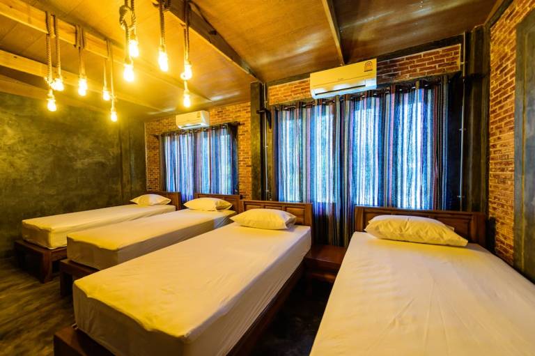 Accommodation Mae Chan