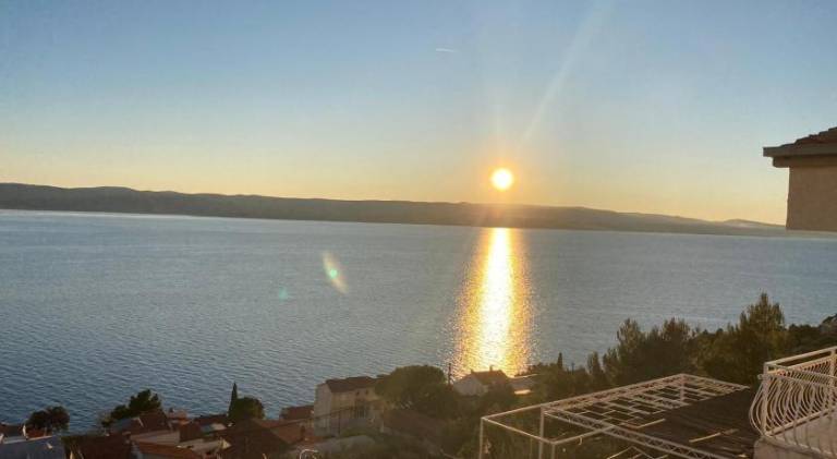 Holiday apartment with 2 rooms for 6 persons — photo 3