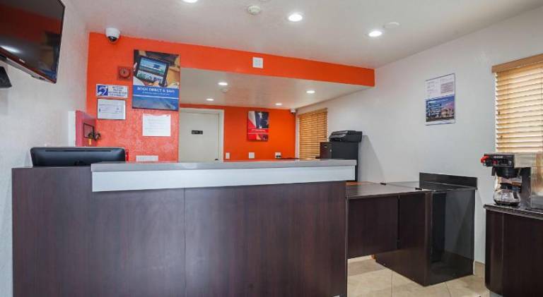 Motel 6 Ventura, CA - Downtown — photo 3