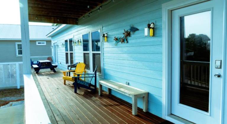 House with pool | Pets allowed — photo 4