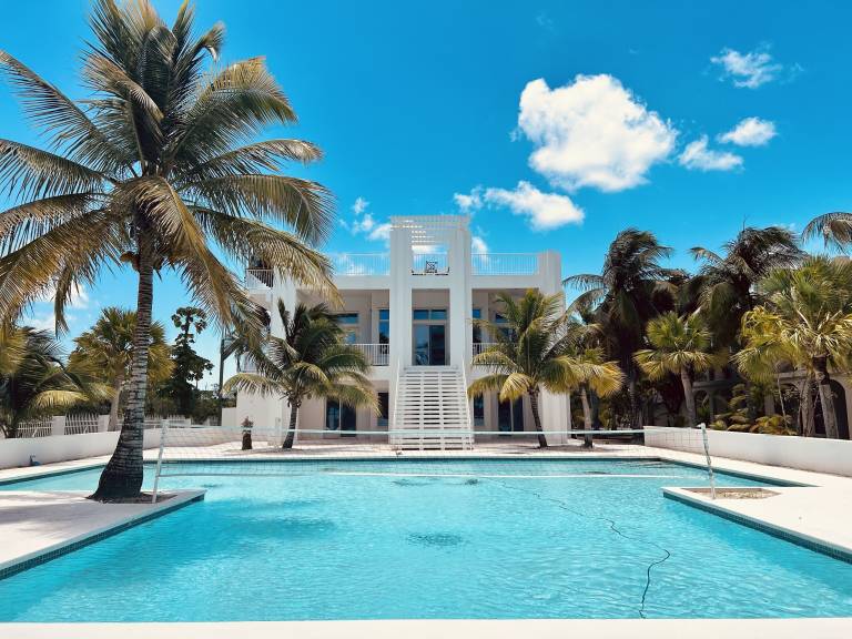 Villa Sandy Point