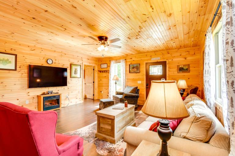 18 Mi to Red River Gorge: Beattyville Retreat — photo 5
