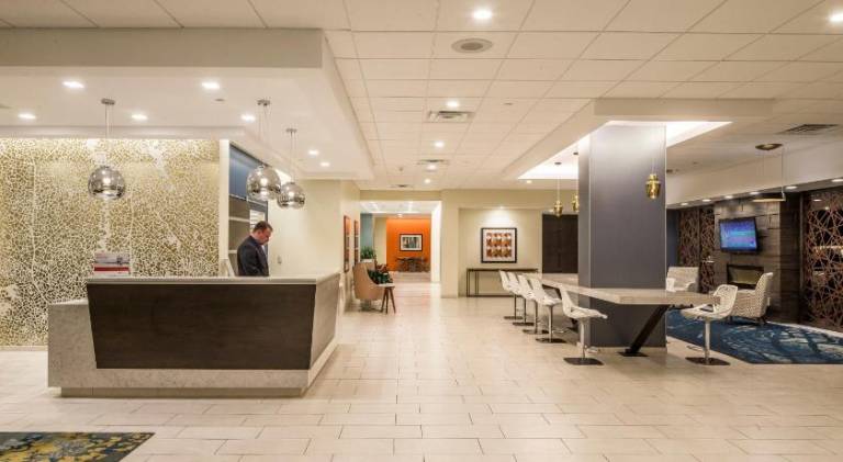 Crowne Plaza Hotel and Suites Pittsburgh South By IHG — photo 3