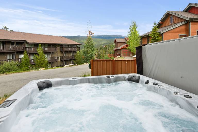 Downtown WP Villa 745 I Private Hot Tub I Great Views I Discounted Attractions — photo 3
