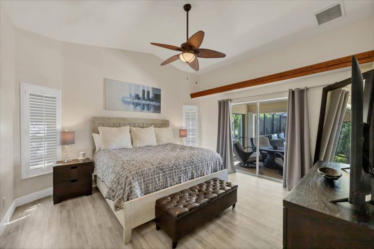 Punta Gorda 3-Bedroom Canalfront Vacation Home with Dock — photo 4