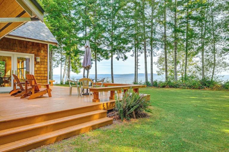 Cottage Brinnon