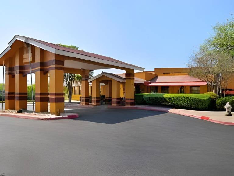 Quality Inn & Suites San Antonio