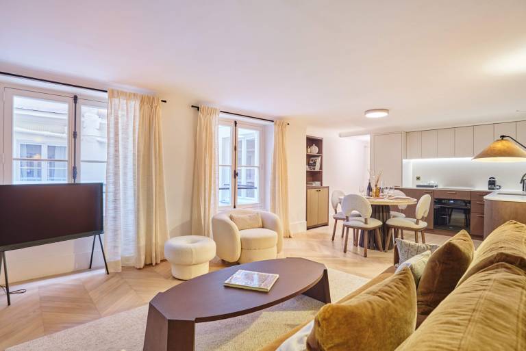 Prestigious AC Apartment Saint Germain des pr&eacute;s