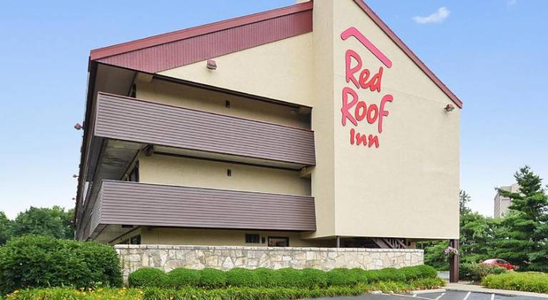 Red Roof Inn Louisville Fair And Expo — photo 2