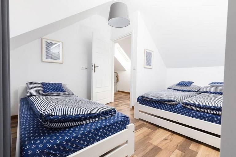 Cabin  Uście