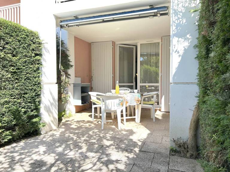 Studio | Beach nearby | Pets are welcome in Le Lavandou