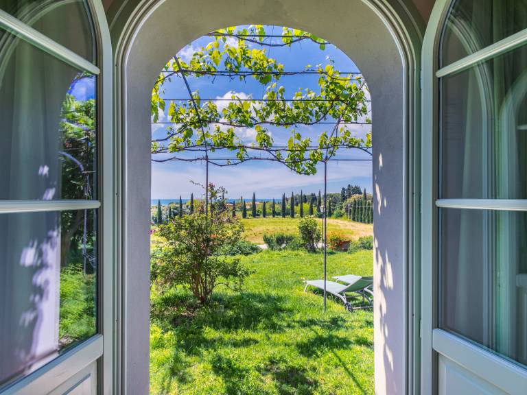 Fully equipped apartment with pool, garden & patio | Sea view | Pet-friendly — photo 5