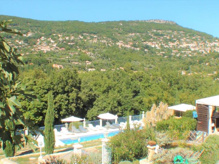 Chambre d'hôtes  Villeneuve-Loubet