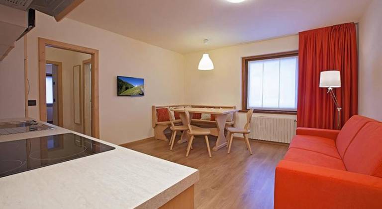 Apartment with 2 rooms for 6 persons — photo 2