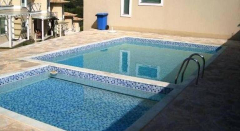 Vacation home with pool | Beach nearby | Pets allowed — photo 5