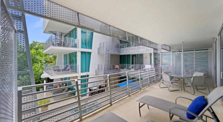 House with hot tub & pool | Next to Ocean Drive | Next to the beach | Pets are welcome — photo 2