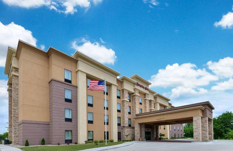 Hampton Inn Iowa City/University Area — photo 2