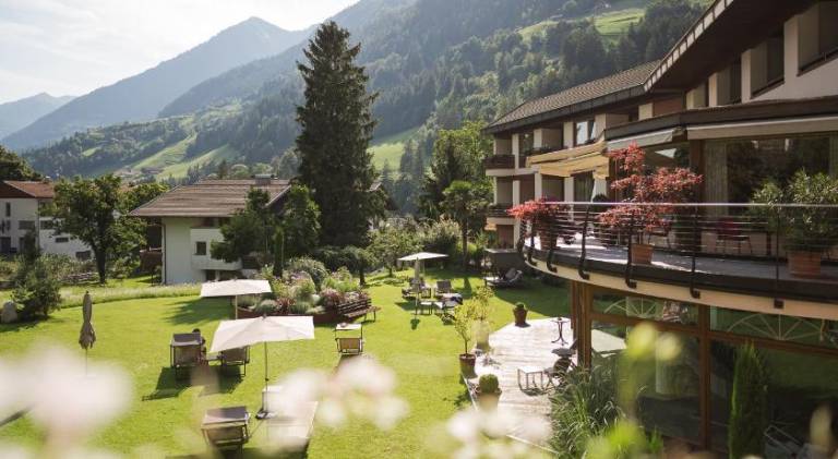 Hotel Theresia in San Leonardo in Passiria