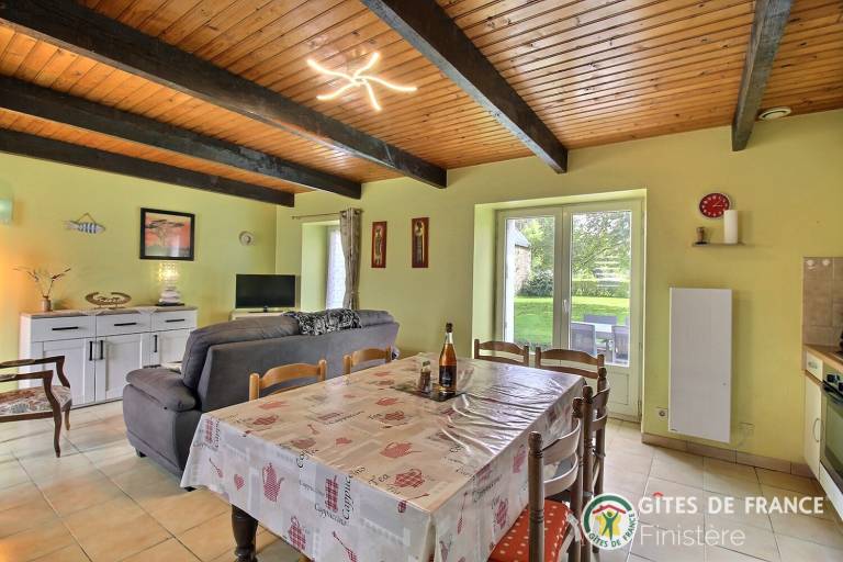 Gite with terrace, barbeque & yard | Pet-friendly — photo 2