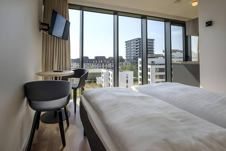 Go Hotel City — photo 2