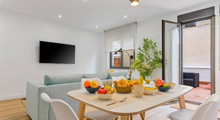 Rental apartment with 3 rooms for 5 persons — photo 3