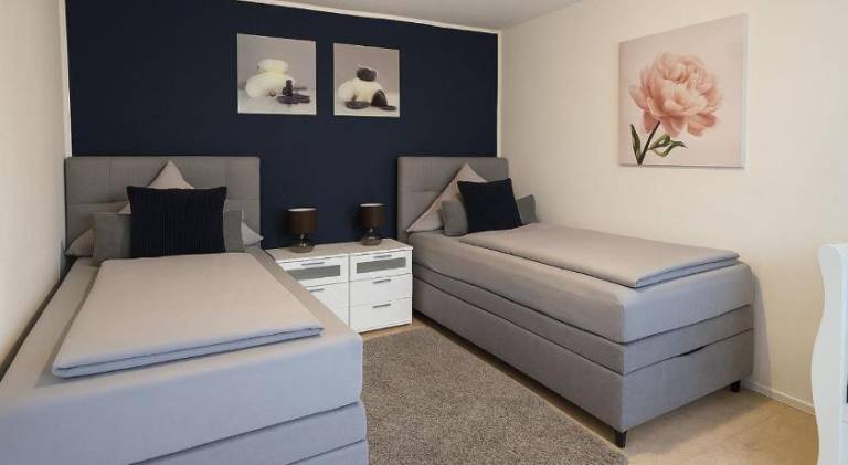 Rental apartment with 1 room for 4 persons in Seebach