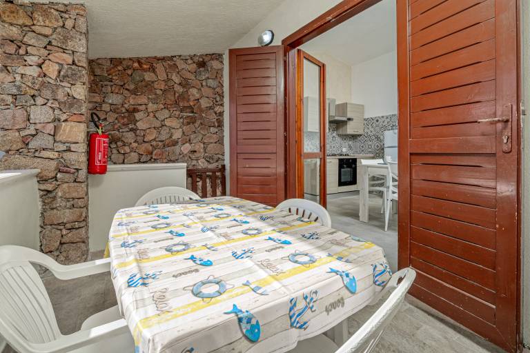 Holiday apartment with garden, barbeque & terrace | Garden view | Dogs allowed — photo 3