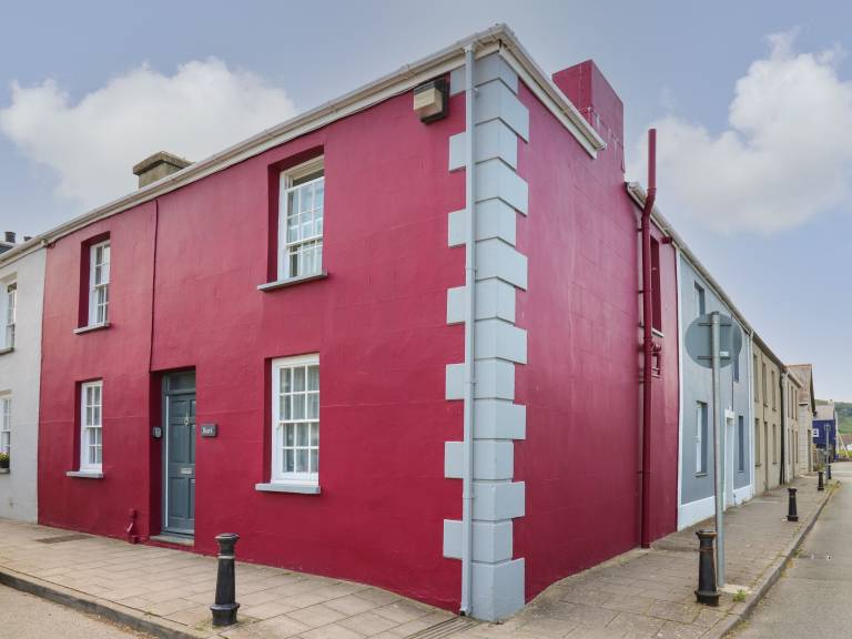 House Aberaeron